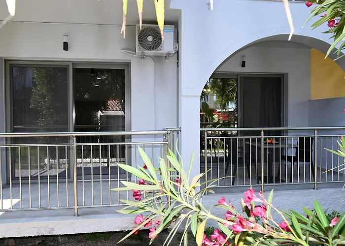 Evdokias Apt,brand New 2025 Modern In The Center Of アパート