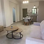 Evdokias Apt,brand New 2025 Modern In The Center Of *