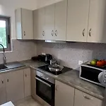 Daire Evdokias Apt,brand New 2025 Modern In The Center Of