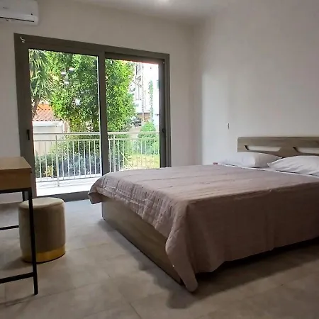 Evdokias Apt,brand New 2025 Modern In The Center Of Apartment *
