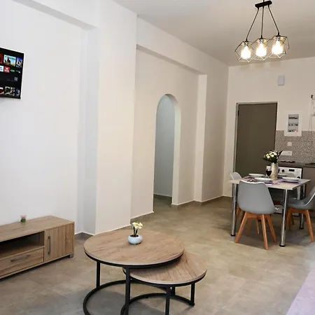 Evdokias Apt,brand New 2025 Modern In The Center Of Daire